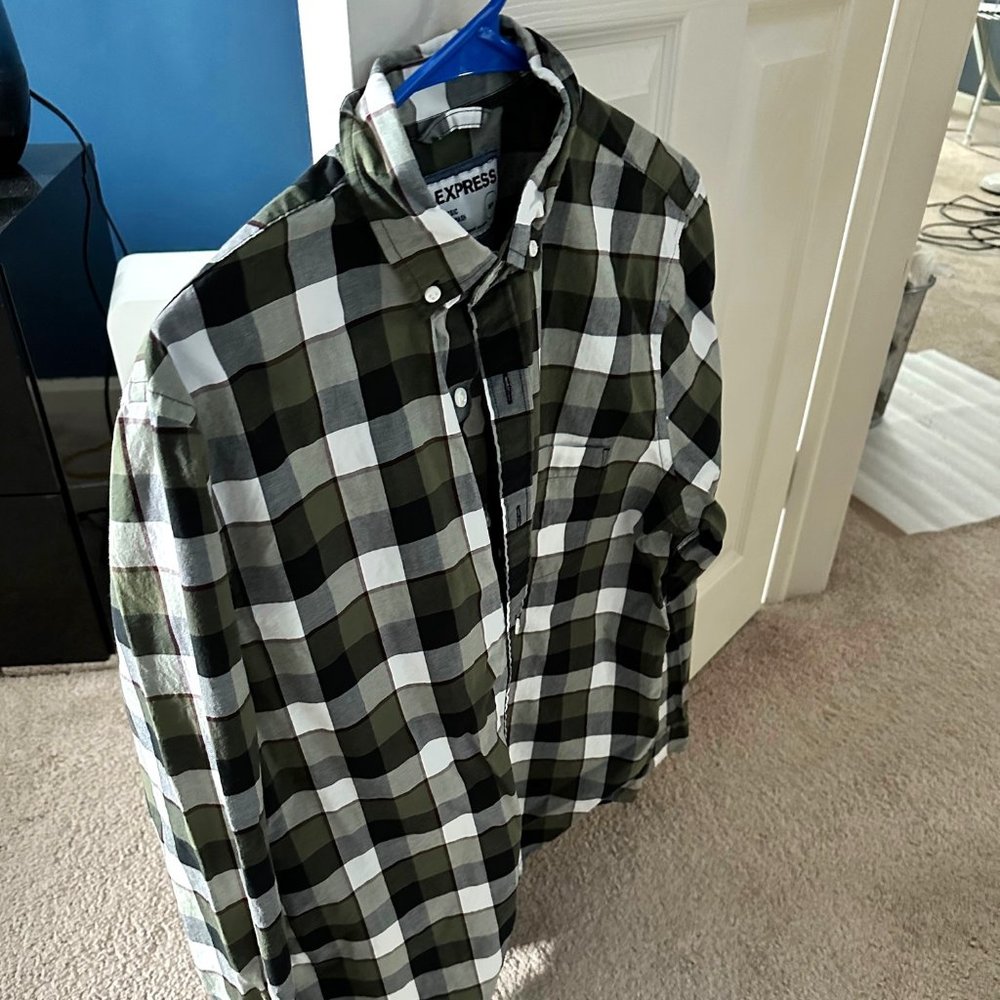 Men's Medium Express Dress Shirt